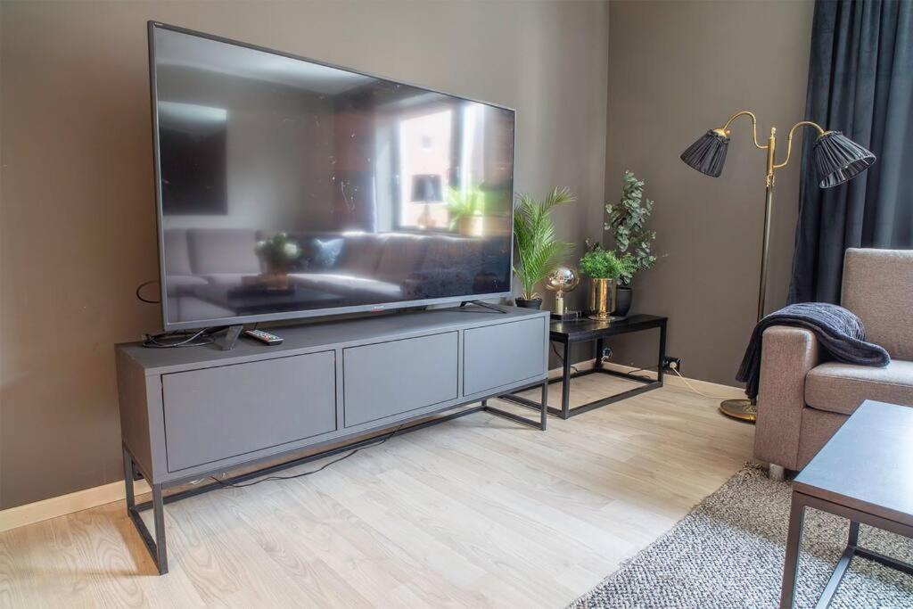 Apartmán Near Brosundet, Newly Refurnished, Free Street Parking Ålesund Exteriér fotografie